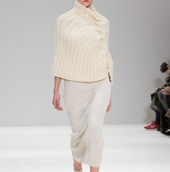 APUJAN: Knitwear, Fantasy and Modern Romance